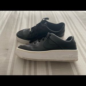 Black AF1 platform (women’s 10)